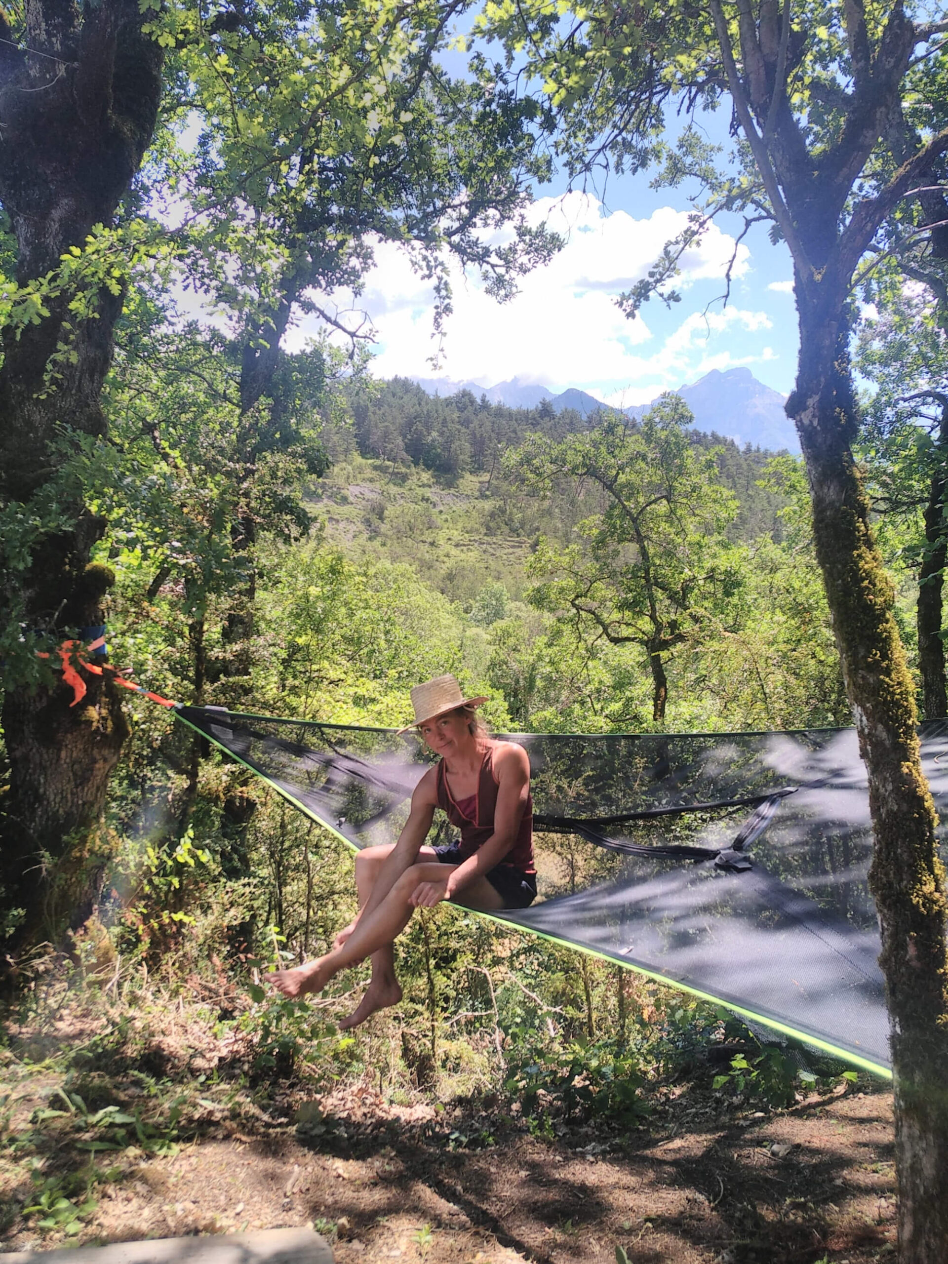 Grande salle collective au Moulin de Recours